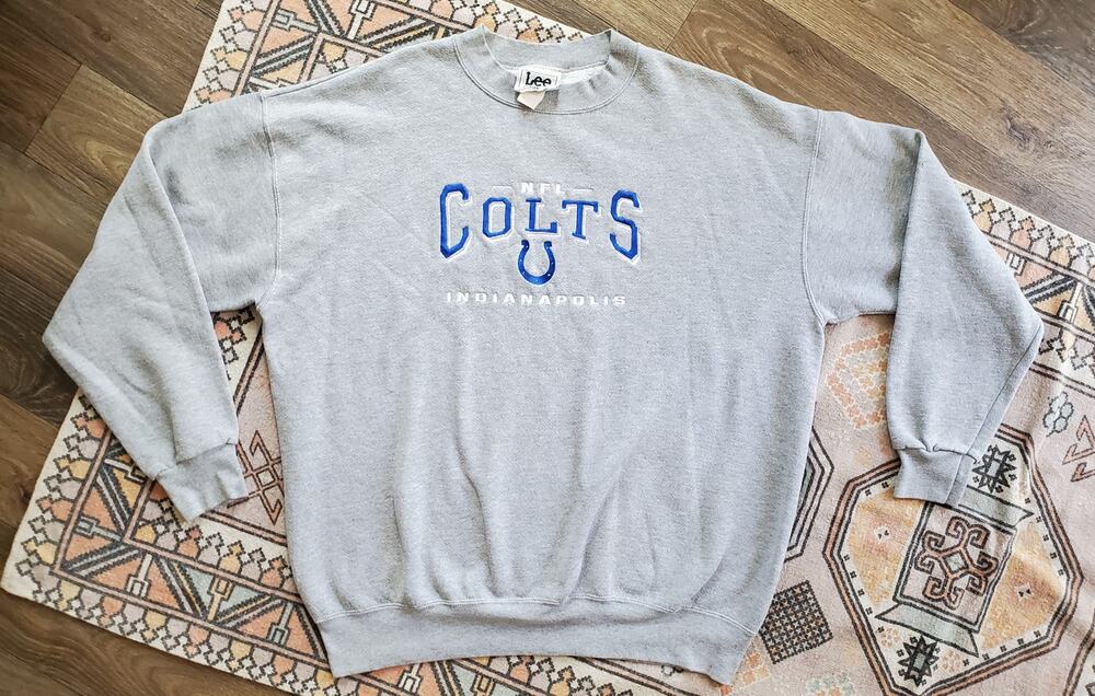 NFL Indianapolis Colts Lee Sport Vintage Pullover Crewneck Sweater